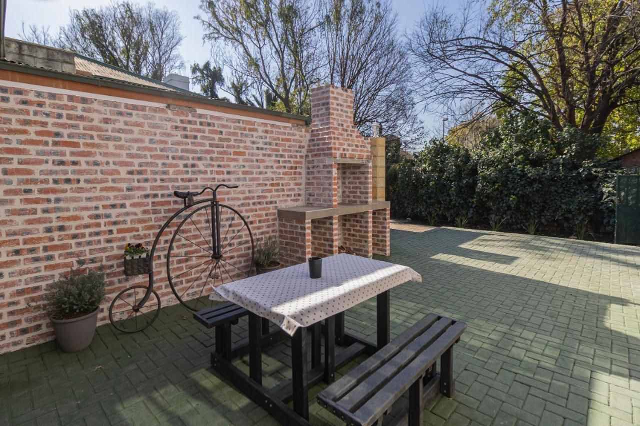 Private braai courtyard